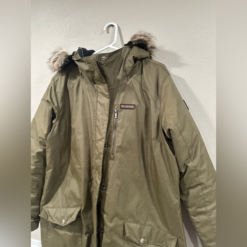 Columbia Suttle Mountain Faux Fur Insulated jacket - Picture 4 of 8